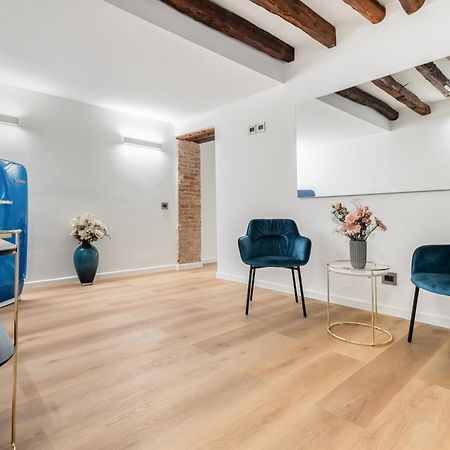 Piazza Indipendenza Loft & Rooms Palermo Kültér fotó